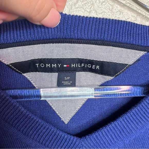 Blue Long Sleeve Tommy Hilfiger Men’s Pullover Sweater - Picture 6 of 7